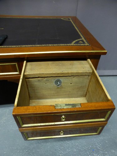 Bureau Louis XVI en acajou - Philippe Cote Antiquités