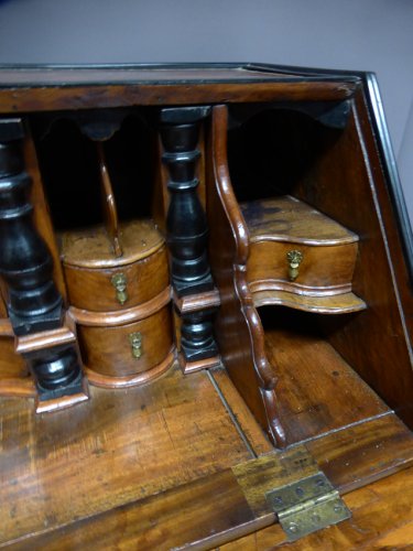 XVIIIe siècle - Commode Bureau