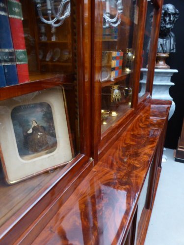 Grande bibliothèque en acajou, XIXe siècle - Philippe Cote Antiquités
