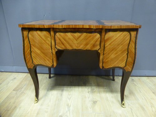 Coiffeuse XVIIIe en marqueterie - Mobilier Style Louis XV