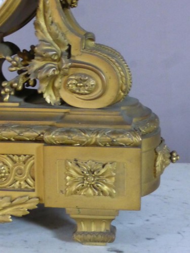 Napoléon III - Pendule en bronze doré de Lemerle-charpentier à Paris