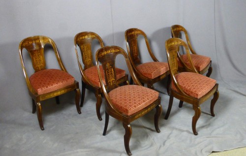 Antiquités - Suite de six chaises Charles X estampillées "Allard"