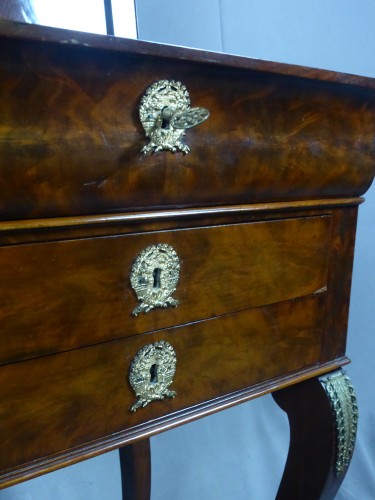 Mahogany and veneer table, early 19th century - Furniture Style Empire