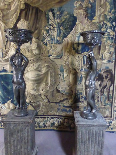 Antiquités - Paire de statues en fonte fin XIXe