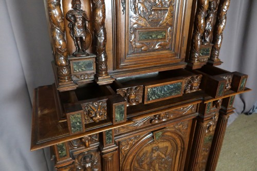 Napoléon III - Buffet two bodies in carved walnut signed Bellanger in Paris
