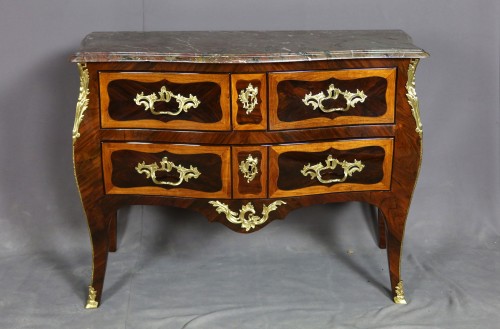 Mobilier Commode - Commode sauteuse Louis XV