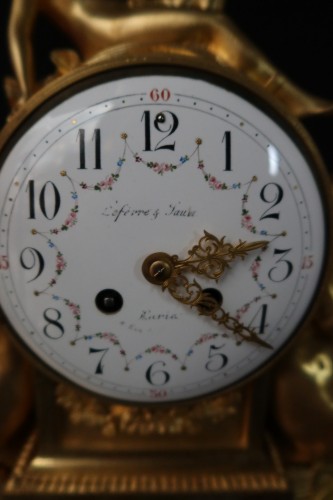 Horlogerie Pendule - Pendule Napoléon III  en bronze doré