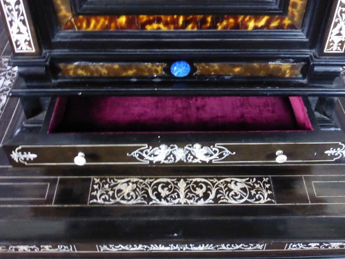 Antiquités - Important coffre à bijoux sur sa table fin XIXe