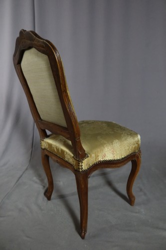 Antiquités - Suite de quatre chaises du XVIIIe siècle