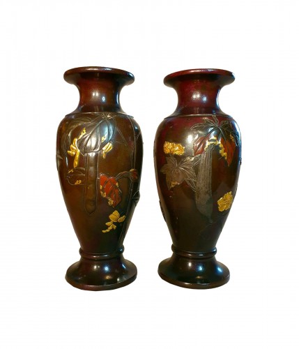Pair of bronze vases - Japan Meiji period
