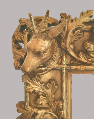 Miroir en bois doré à motifs cynégétiques - XIXe siècle - Miroirs, Trumeaux Style 