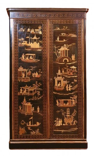 Lacquer cabinet - Mid XIXth century