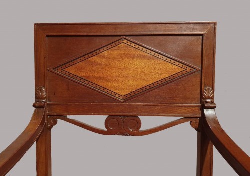 Mahogany armchair Directoire period attributed to Jacob D.R.Meslée - Seating Style Directoire