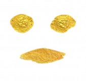 Ensemble de couvre-œil et de couvre-bouche décorés à l'or fin