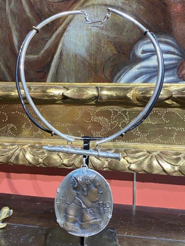 Antique Jewellery  - Lipa Ariosta