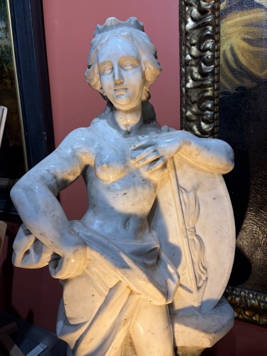 Armed Venus or Diana the Huntress, Italy late 17th century - Sculpture Style Louis XIV
