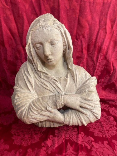 Sculpture Sculpture en pierre - Vierge de pitié en pierre, vers 1600