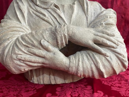 Vierge de pitié en pierre, vers 1600 - 
