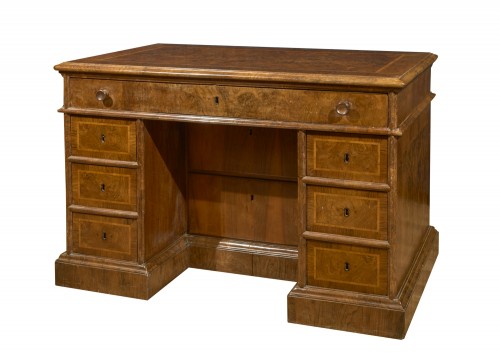 Furniture  - 18th century Venetian Walnut Writing Desk