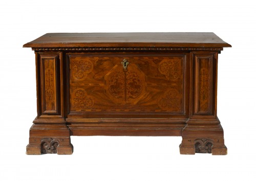 Walnut Italian Chest From The Second Half Of The 17th Century