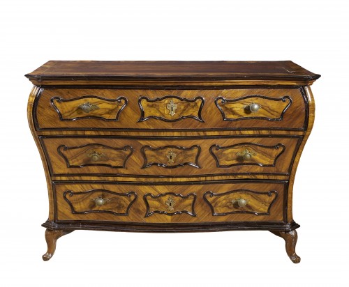Lombard Louis XV Chest Of Drawers Known As Calice 