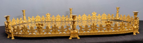 Empire gilt bronze and mirrored glass two-piece six-light surtout de table - silverware & tableware Style Empire