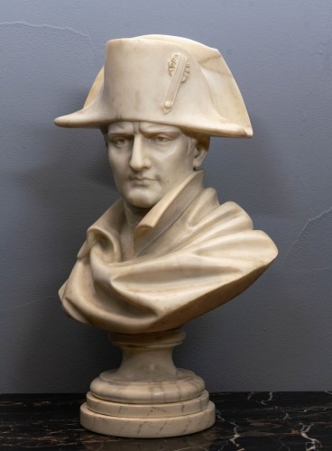 19th century - A white marble bust of Napoleon Bonaparte