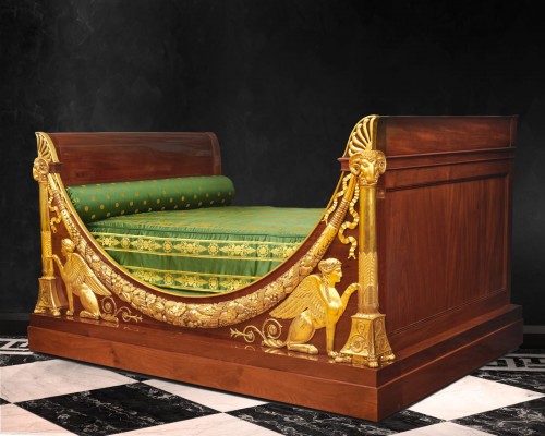 Le lit de l'empereur Napoléon au Palais de Compiègne - Mobilier Style Empire
