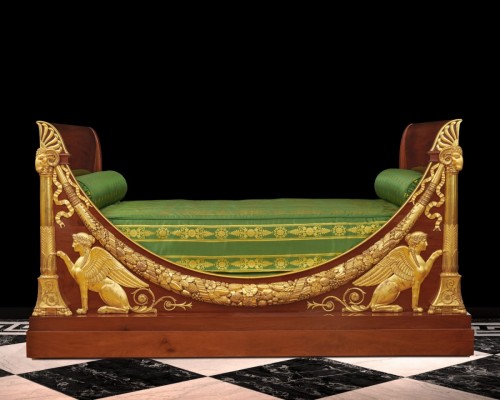 Le lit de l'empereur Napoléon au Palais de Compiègne - Empire