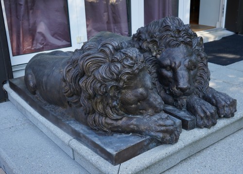 Architectural & Garden  - Pair Of Twentieth Century Patinated Bronze Recumbent Lions