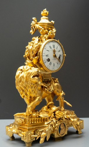 An Exceptional Louis XVI Pendule "Au Lion" - Horology Style Louis XVI