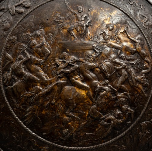 Collectibles  - Italian Renaissance Parade Shield (Rotella) with the Rape of the Sabines