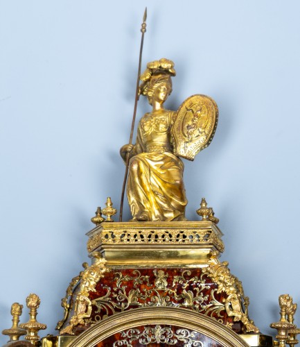 A Louis XIV Gilt-Bronze Cartel Clock in Boulle Marquetry, with its Bracket - Louis XIV