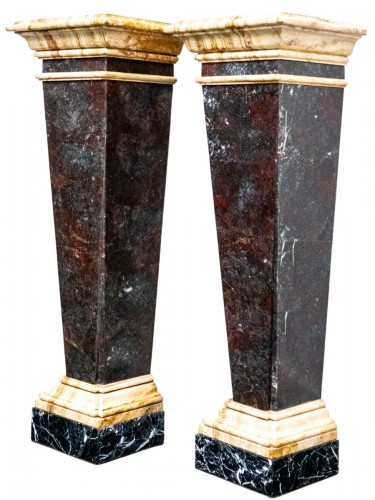 Paire de piédestaux tronconiques en marbre, France vers 1860