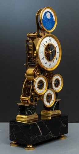 Antiquités - Une pendule astronomique calendrier squelette d'époque Empire