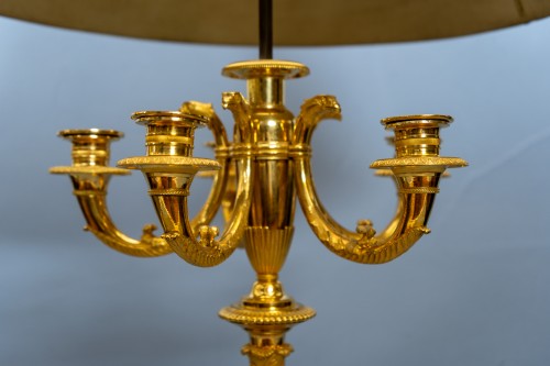 Lampe bouillotte Empire à cinq lumières en bronze doré, abat-jour en tôle verte - Luminaires Style Empire