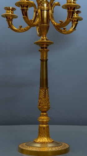 Luminaires Lampe - Lampe bouillotte Empire à cinq lumières en bronze doré, abat-jour en tôle verte