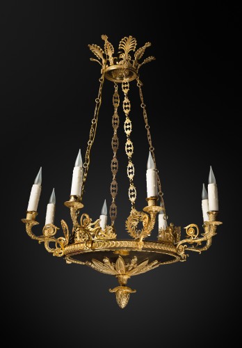 Lustre à huit lumières de l'Empire russe attribué au bronzier Andrei Schreiber - Luminaires Style Empire