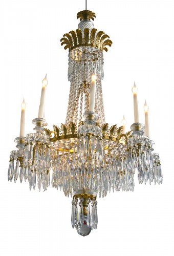 A Regency eight-light chandelier