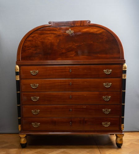 A Russian Empire parcel gilt and ebonised mahogany bureau commode - Furniture Style Empire