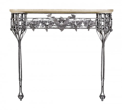 Fine Art Deco mantel piece