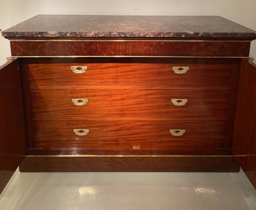 XIXe siècle - Commode à l'Anglaise d'époque Empire, attribué à Jacob Frères