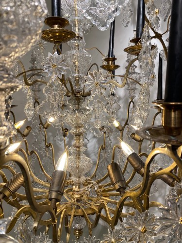 19th century - A Large crystal chandelier, late 19th Century
