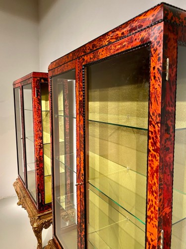 20th century - Pair of Tortoiseshell Display Cases - Maison Franck