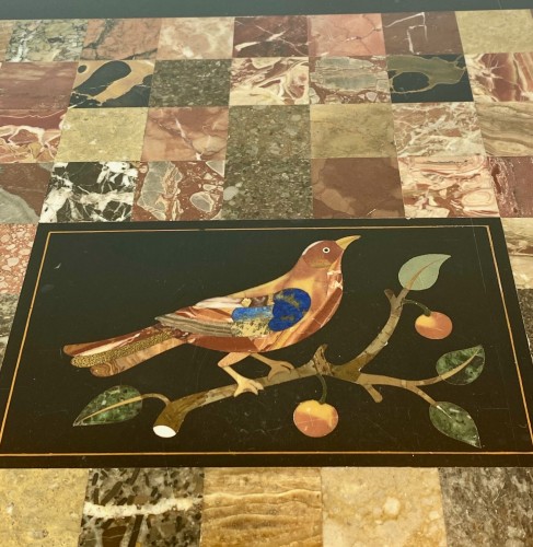 Louis-Philippe - A Beautiful Italian Table With Pietra Dura Marble Top And Specimen.