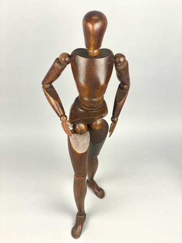 Articulated Studio Mannequin In Walnut, Early 20th Century - Curiosities Style Art Déco