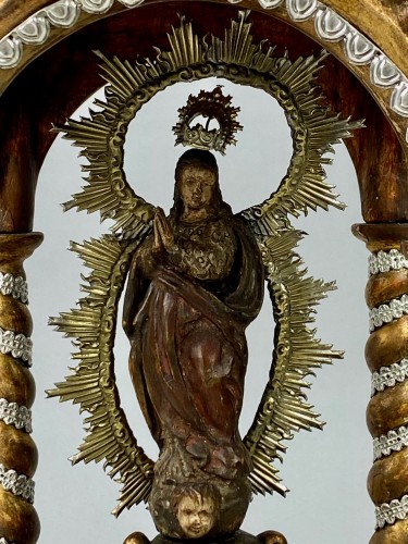 Antiquités - Tabernacle du début du XVIIIe siècle en bois et argent massif