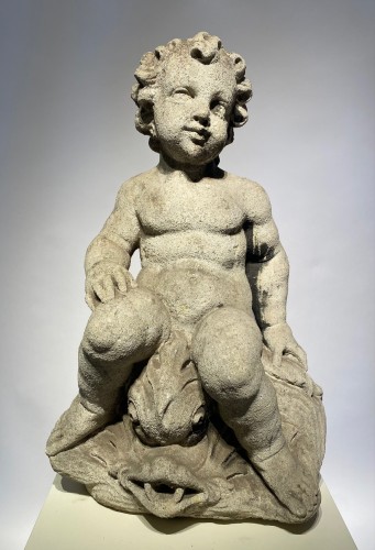 Putto de fontaine en grès sculpté - Sculpture Style 