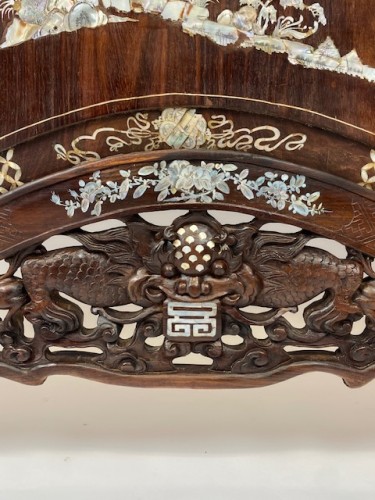 XIXe siècle - Grand écran Chinois en bois et nacre