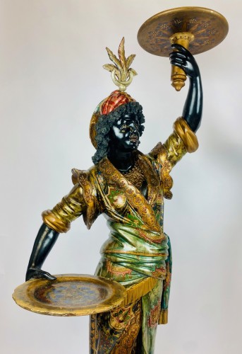 Importante paire de Nubiens en bois sculpté, travail Vénitien du XIXe siècle - Objet de décoration Style 